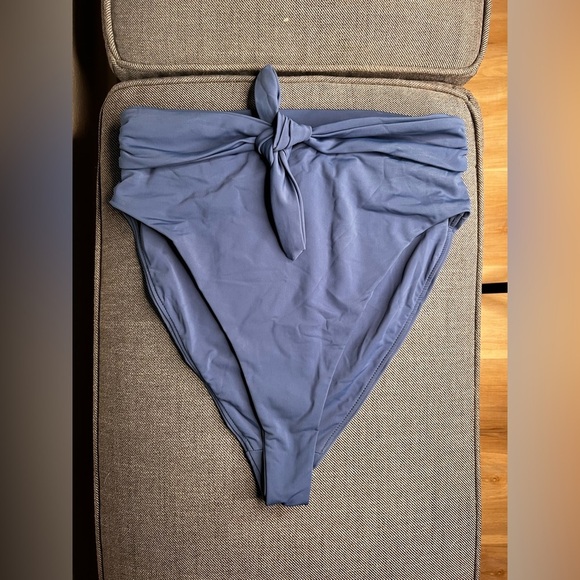 NWOT GOLDIE BIKINI BOTTOM MARA HOFFMAN. - Picture 4 of 8